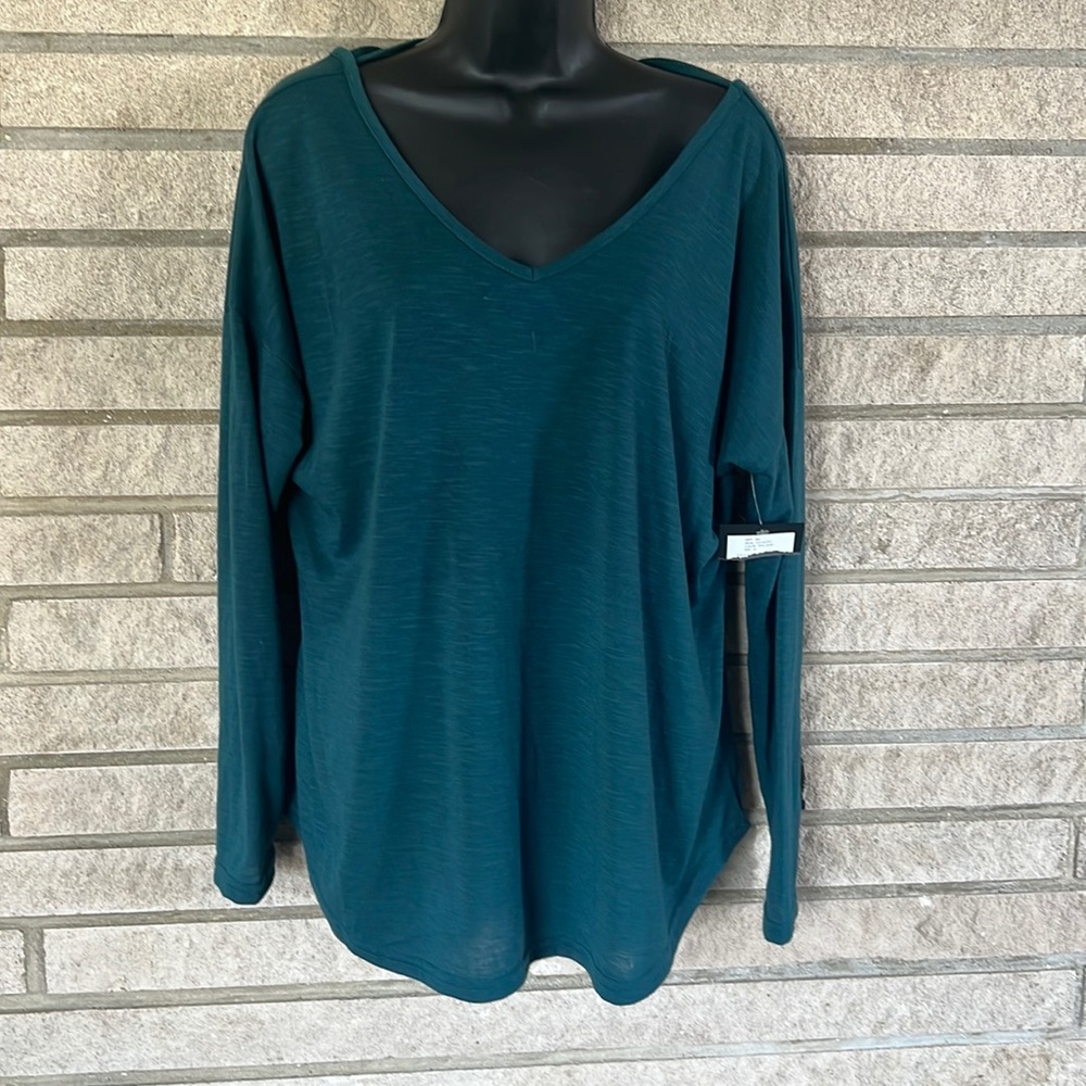 NWT A&I Oversized real sweater